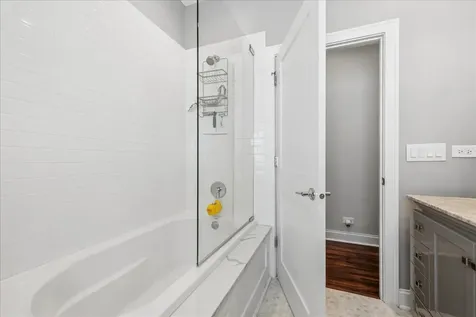 3739 North Ridgeway Avenue Chicago IL 60618