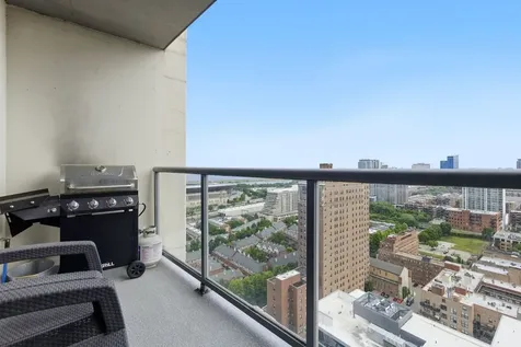 100 East 14th Street Chicago IL 60605