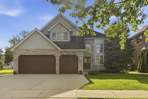 546 North 4th Avenue Addison IL 60101