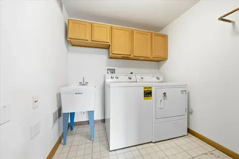 18550 Pine Lake Drive Tinley Park IL 60477