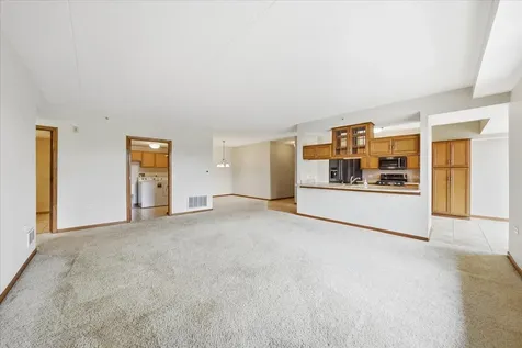 18550 Pine Lake Drive Tinley Park IL 60477
