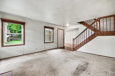 880 Colony Lake Drive Schaumburg IL 60194