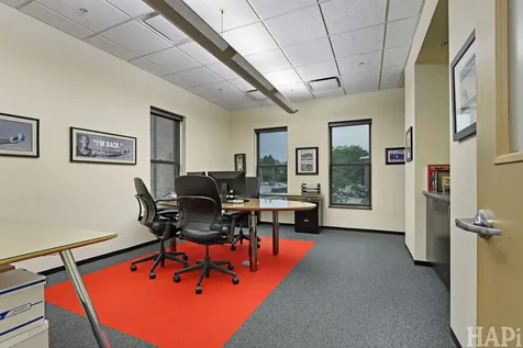 545-47 North Milwaukee Avenue Libertyville IL 60048