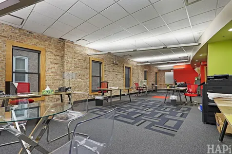 545-47 North Milwaukee Avenue Libertyville IL 60048