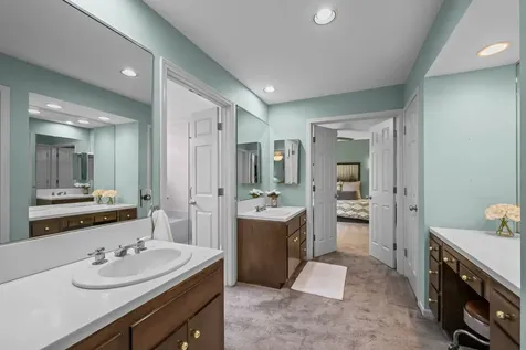 1704 South Western Avenue Park Ridge IL 60068