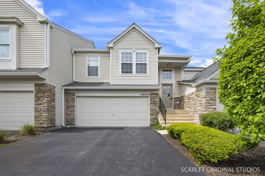 24902 Franklin Lane Plainfield IL 60585