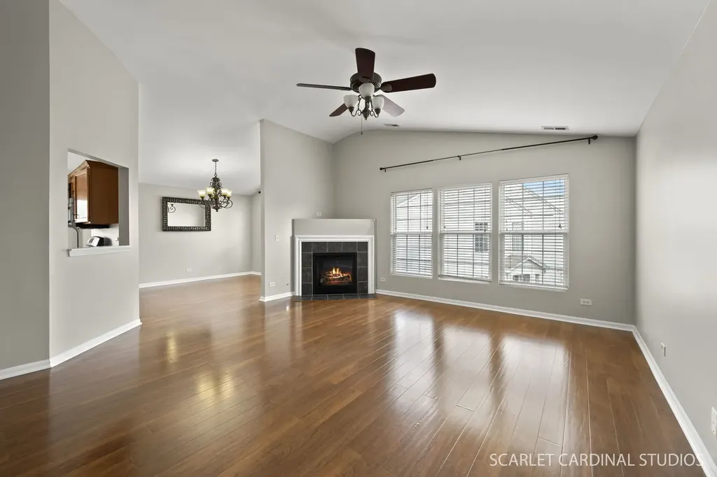 24902 Franklin Lane Plainfield IL 60585