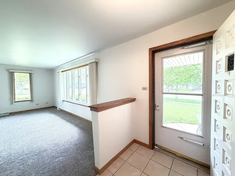 901 Lark Street Peotone IL 60468