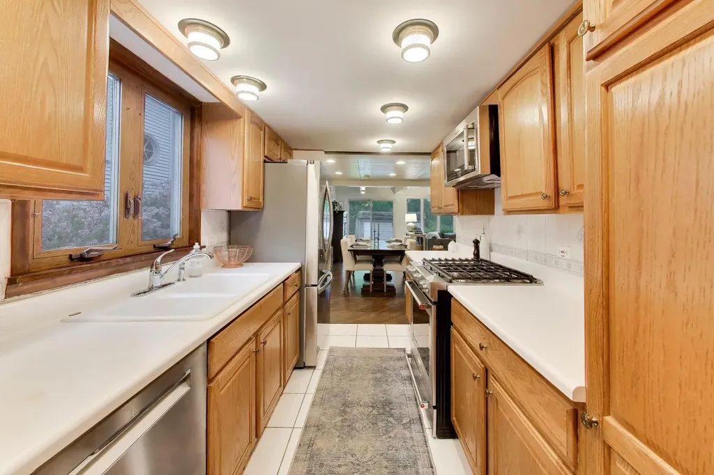 400 South Crescent Avenue Park Ridge IL 60068