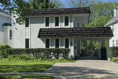 400 South Crescent Avenue Park Ridge IL 60068