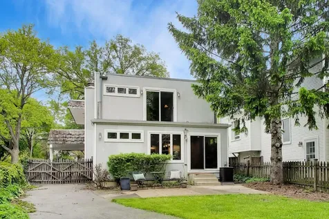 400 South Crescent Avenue Park Ridge IL 60068