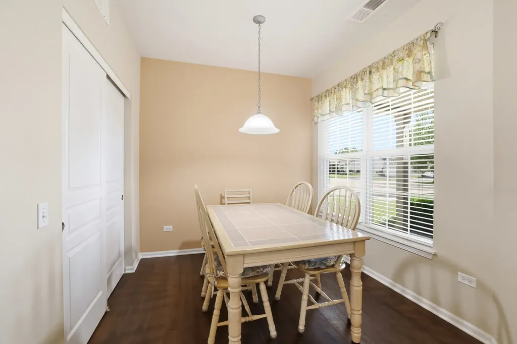 13905 Helena Road Huntley IL 60142