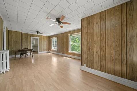 205 South Gage Street Somonauk IL 60552
