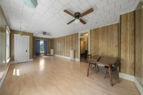 205 South Gage Street Somonauk IL 60552