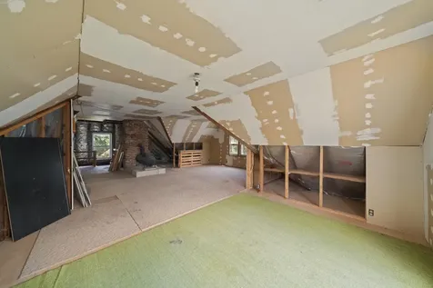 205 South Gage Street Somonauk IL 60552