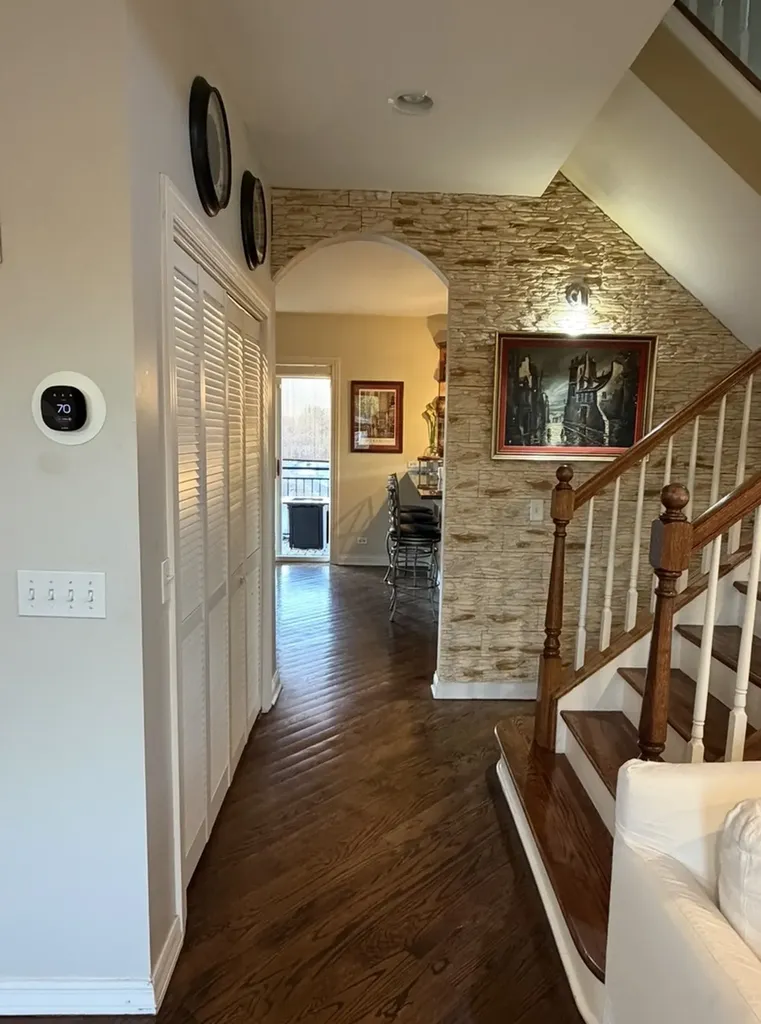 6906 West Medill Avenue Chicago IL 60707