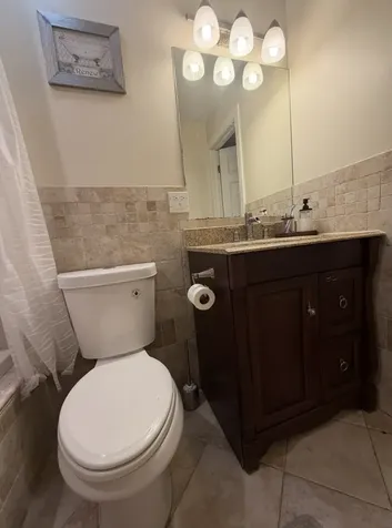 6906 West Medill Avenue Chicago IL 60707