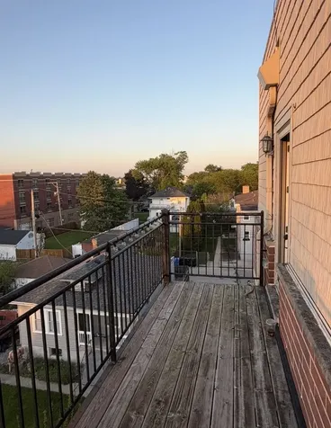 6906 West Medill Avenue Chicago IL 60707