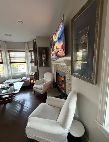 6906 West Medill Avenue Chicago IL 60707