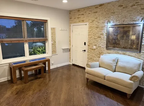 6906 West Medill Avenue Chicago IL 60707