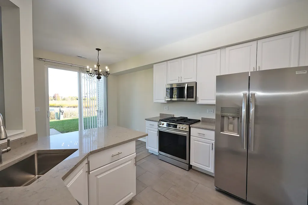 24854 West Gates Lane Plainfield IL 60585
