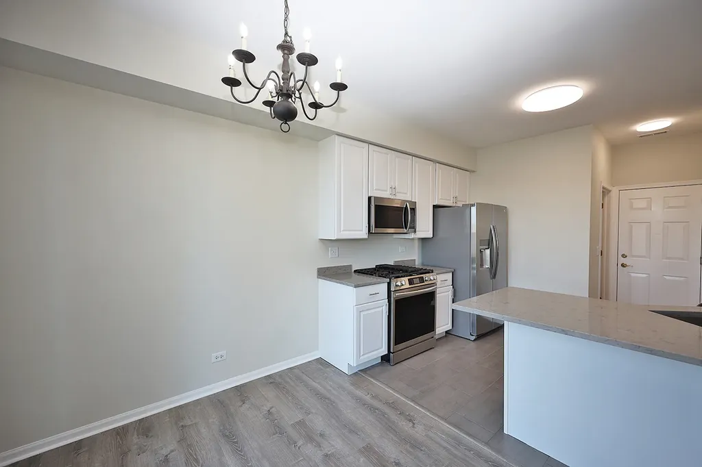 24854 West Gates Lane Plainfield IL 60585