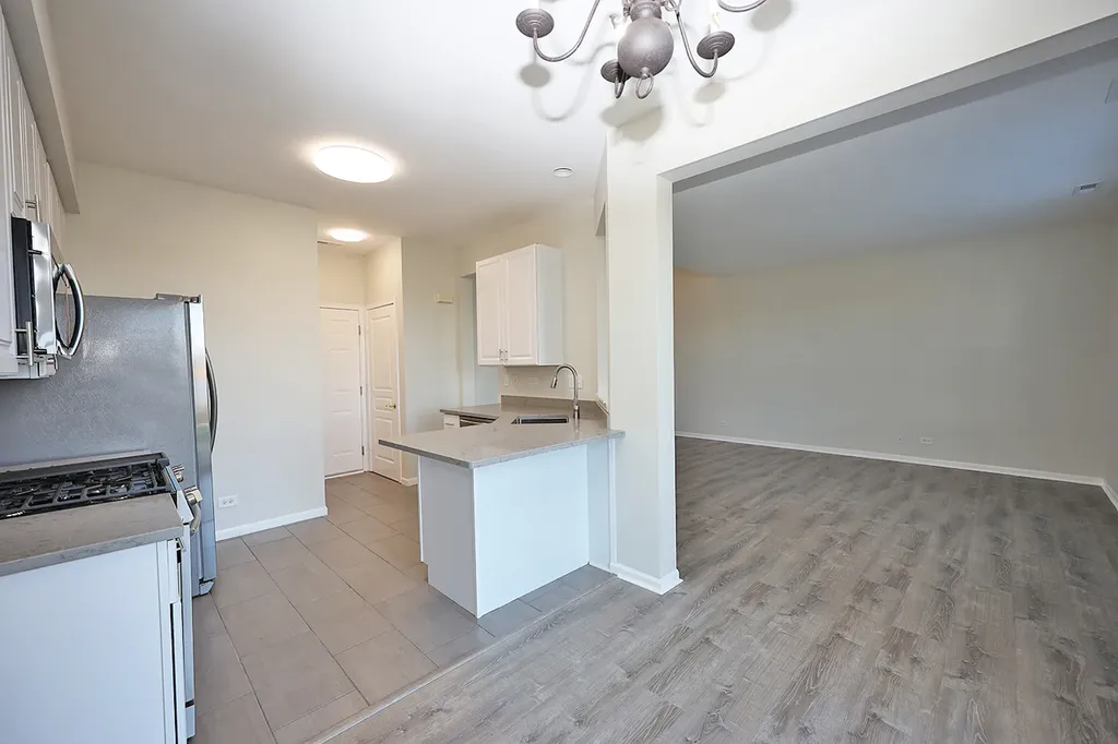 24854 West Gates Lane Plainfield IL 60585