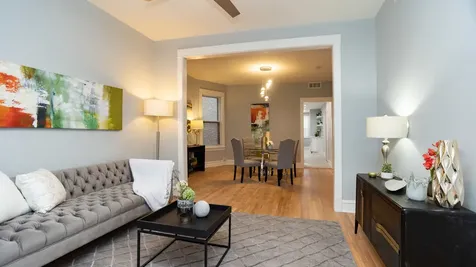 3734 North Racine Avenue Chicago IL 60613