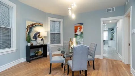 3734 North Racine Avenue Chicago IL 60613