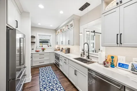 223 Southcote Road Riverside IL 60546