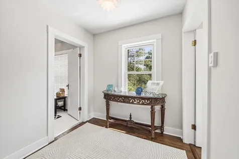 223 Southcote Road Riverside IL 60546