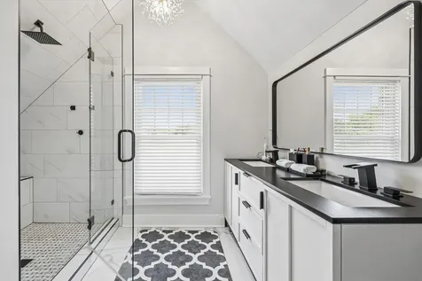 223 Southcote Road Riverside IL 60546