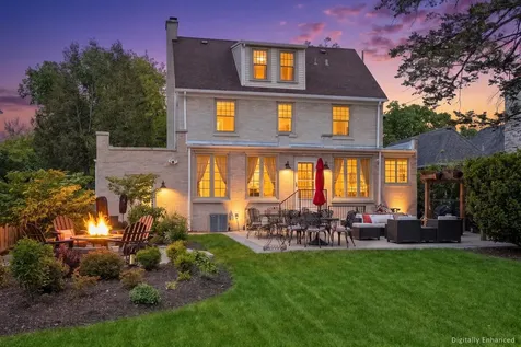 223 Southcote Road Riverside IL 60546