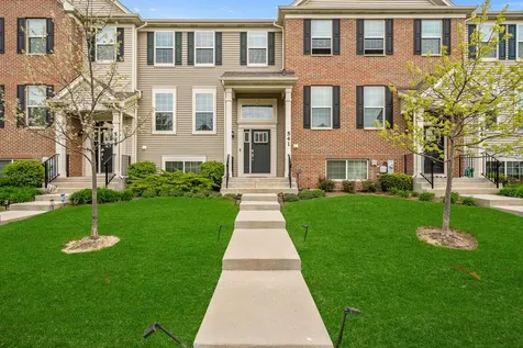 541 Cimmaron Circle Crystal Lake IL 60012