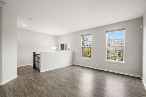 541 Cimmaron Circle Crystal Lake IL 60012