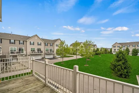 541 Cimmaron Circle Crystal Lake IL 60012