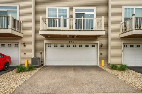 541 Cimmaron Circle Crystal Lake IL 60012