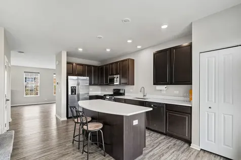 541 Cimmaron Circle Crystal Lake IL 60012
