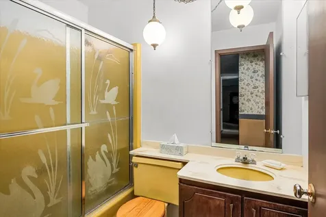 33 Somerset Road Montgomery IL 60538