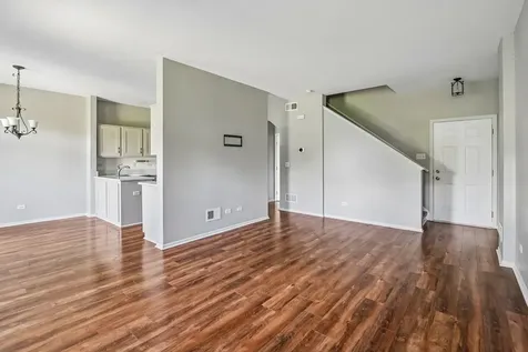 1212 Courtland Circle S Plainfield IL 60586