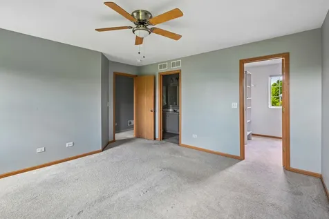 1212 Courtland Circle S Plainfield IL 60586