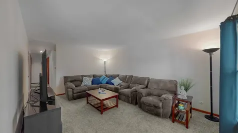 2017 Sanford Avenue New Lenox IL 60451