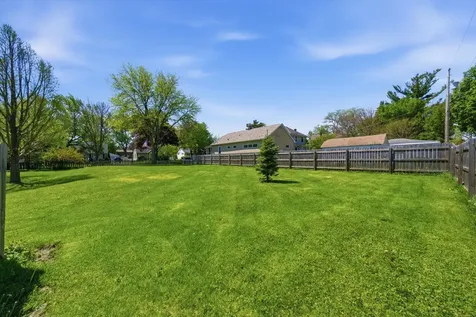727 Wendall Avenue West Chicago IL 60185