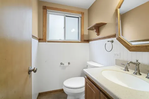 421 North Elm Street Itasca IL 60143