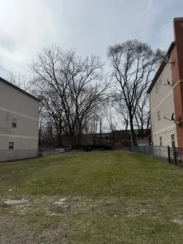 7912 South Parnell Avenue Chicago IL 60620