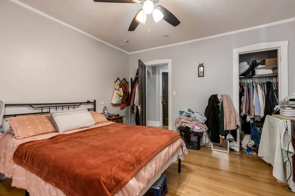 6154-56 North Hamilton Avenue Chicago IL 60659