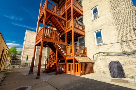 6154-56 North Hamilton Avenue Chicago IL 60659