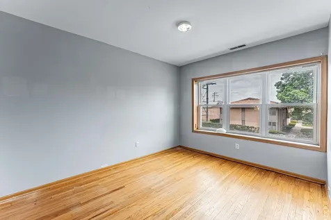 5543 West Diversey Avenue Chicago IL 60639