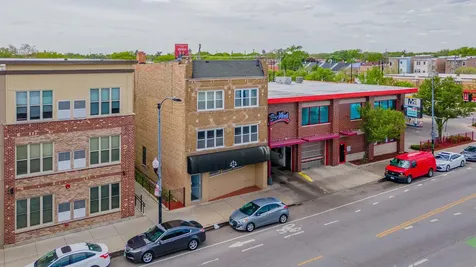 5543 West Diversey Avenue Chicago IL 60639