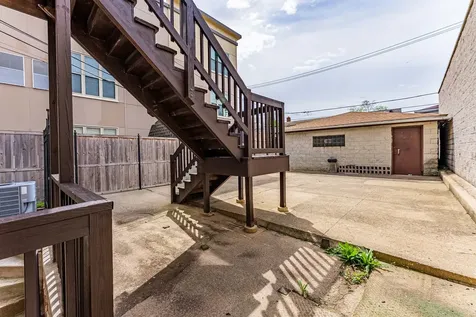 5543 West Diversey Avenue Chicago IL 60639
